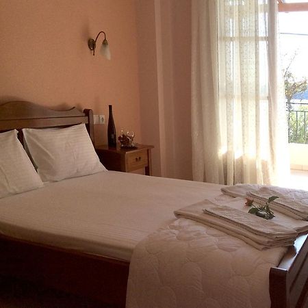 Naiada Apartments Milina Rum bild