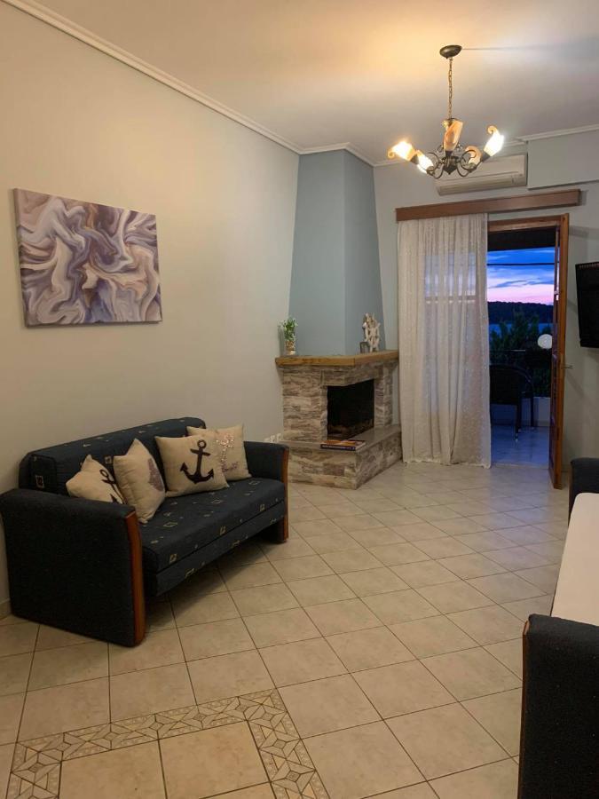 Naiada Apartments Milina Exteriör bild